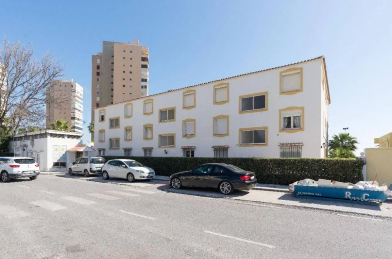 Torremolinos Playamar Primera Linea de Playa Urb. La Farola